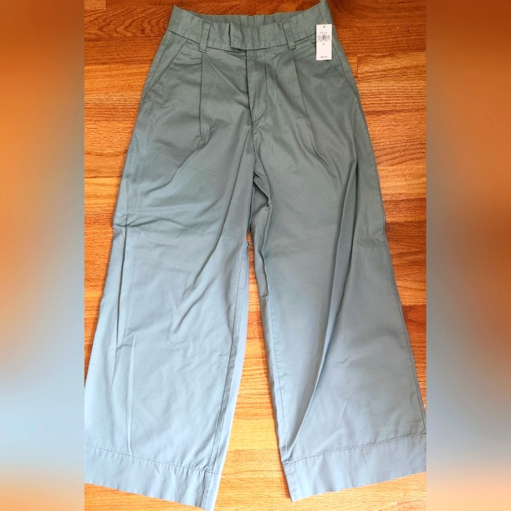GAP XS Wide leg Petite 0 Sage Trousers NWT Cotton